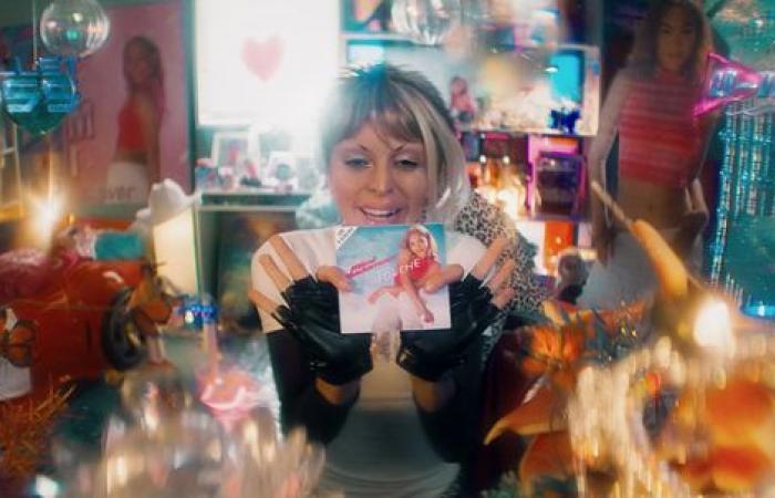 une romance pop et trash dans le royaume queer