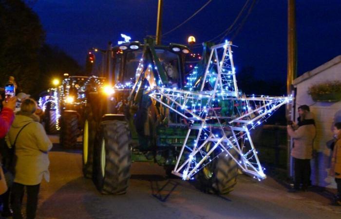 PHOTOS. Des tracteurs illuminés attirent les foules dans ce village du Calvados