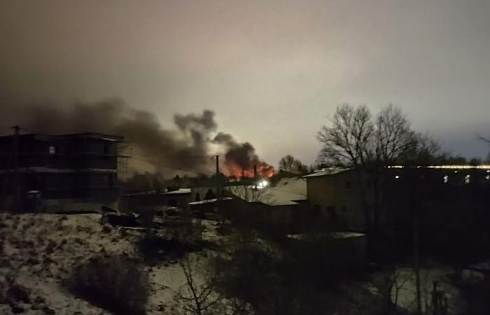 Un équipage mort et trois survivants dans le crash d’un avion cargo près de l’aéroport lituanien