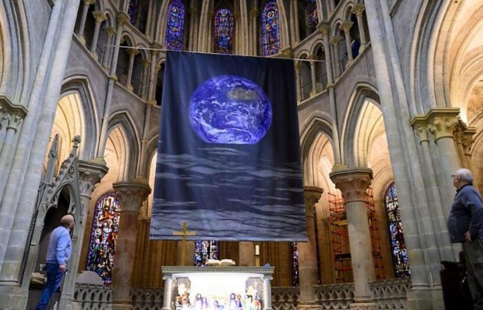 “Objectif Terre” at Lausanne Cathedral