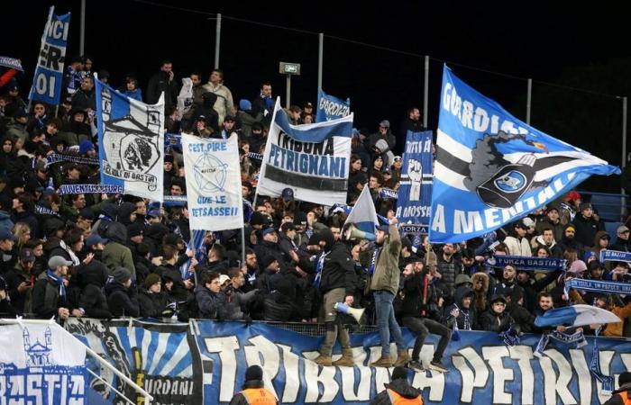 Après des jets de projectiles lors du match Bastia-Lorient, la colère du syndicat des arbitres d’élite