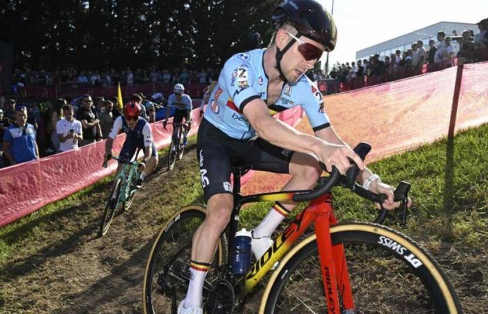 Van Aert et van der Poel absents, le Belge Iserbyt remporte le premier tour de la Coupe du monde