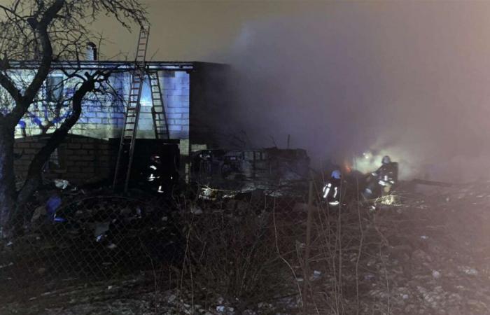 1 mort et 3 blessés après le crash d’un avion cargo de DHL en Lituanie : rapports