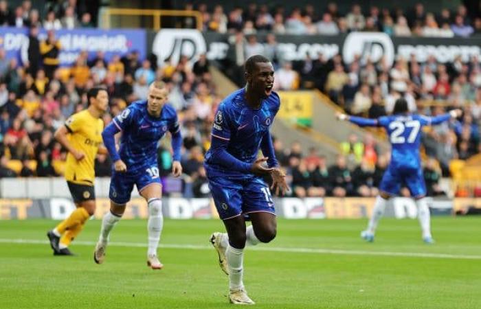 “Je suis heureux ici (…) J’essaie d’aider l’équipe à chaque match”