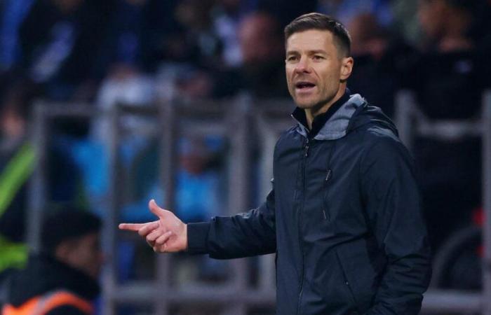 Xabi Alonso se moque lors d’une conférence de presse des nombreuses blessures affectant le Bayer Leverkusen