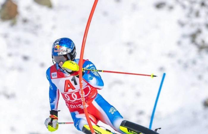 Leader de la Coupe du monde, Clément Noël profite