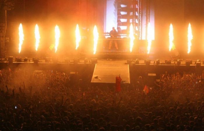 L’artiste français le plus écouté au monde sera aux Arènes de Nîmes en 2025 !