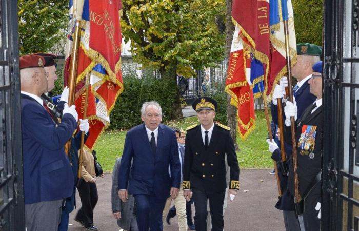 Jean-Marie Girier takes office as prefect of Pyrénées-Atlantiques