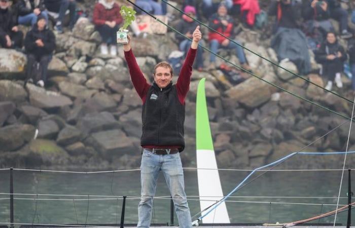 au milieu de l’océan, Benjamin Dutreux regardera le match de Brest contre Barcelone en Ligue des Champions