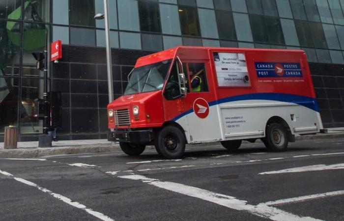 Postes Canada affirme avoir traité 10 millions de colis en moins depuis le début de la grève