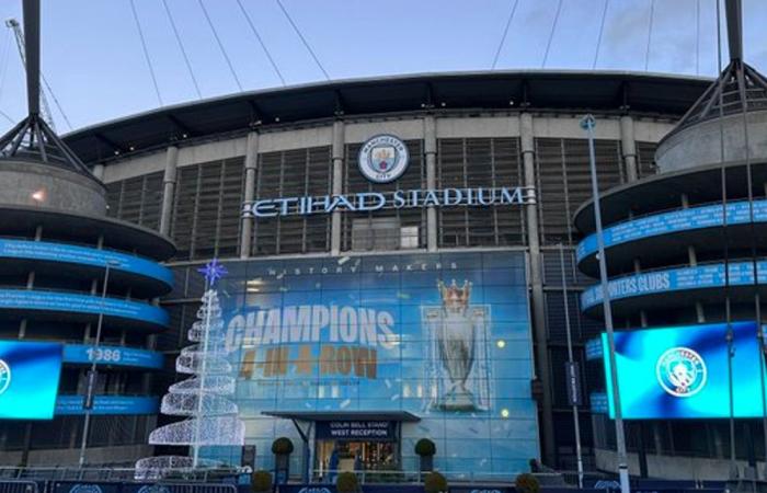 RELIRE : Comment la Légion s’est préparée pour le match de Ligue des Champions à Manchester