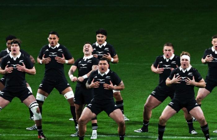 un message politique lors du haka des All Blacks contre l’Italie suscite la polémique en Nouvelle-Zélande