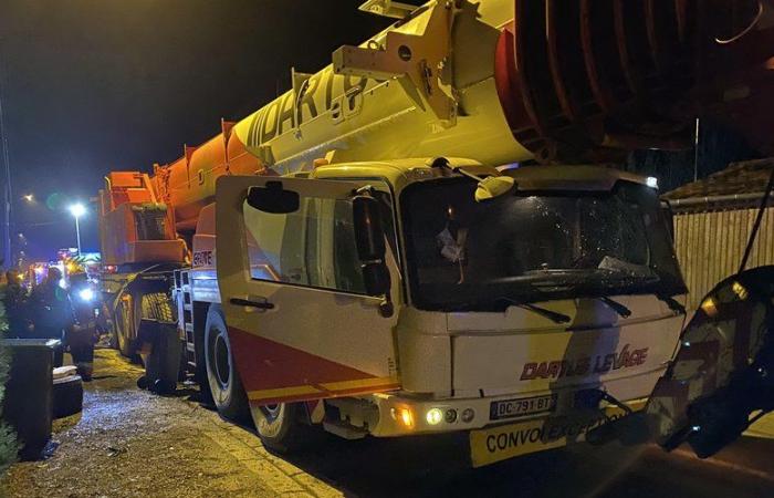 l’explosion de deux pneus d’un camion-grue provoque de fortes détonations à Castres