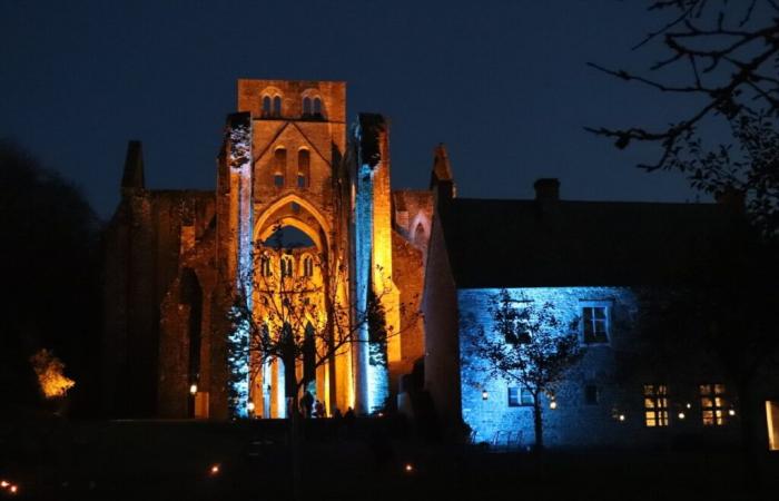 Un grand marché de Noël organisé dans cette superbe abbaye de la Manche