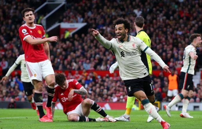 Manchester United affronte Liverpool pour un arrière gauche