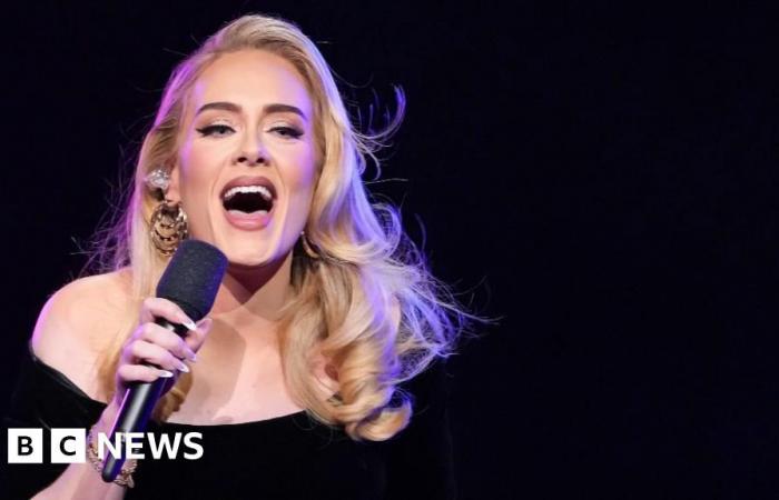 La superstar pleure alors qu’elle termine sa résidence à Las Vegas