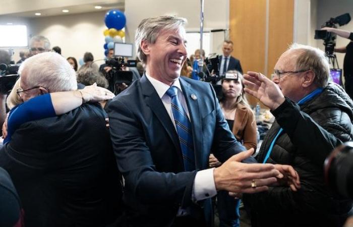 Large victoire des progressistes-conservateurs de Tim Houston