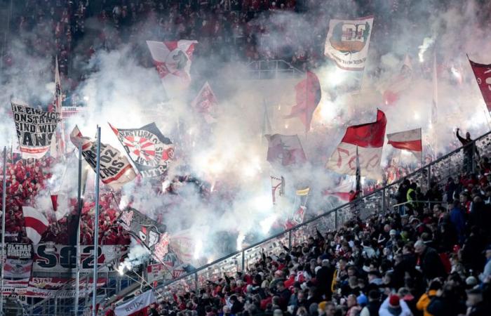 VfB Stuttgart : Contrôles nus à la frontière : les supporters du VfB annulent leur voyage