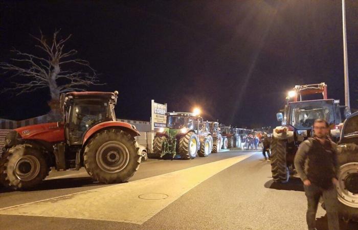 Les agriculteurs du Calvados appellent à la mobilisation à Vire Normandie