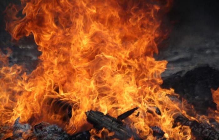 des engins de chantier incendiés en Vendée