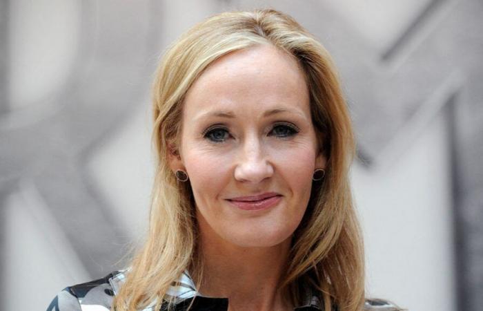 JK Rowling, plus riche que la reine ? Comment Harry Potter a fait d’elle l’une des personnes les plus riches du monde