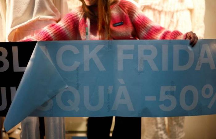 Le Black Friday, l’occasion «quand on n’a pas trop d’argent, d’acheter ce qu’on veut à bas prix» – Libération