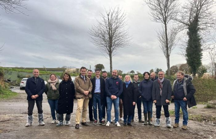 Côtes-d’Armor. Le nouveau préfet à la rencontre des jeunes agriculteurs dans une exploitation familiale