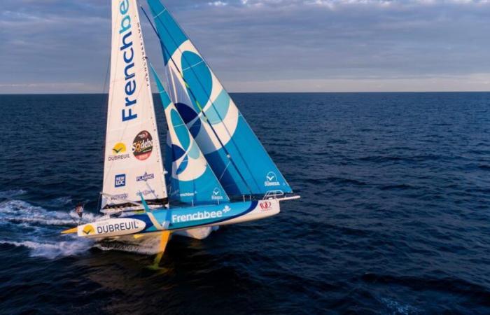 “Et ce n’est pas fini !”, en mode fusée, Sébastien Simon établit un nouveau record de distance sur 24 heures