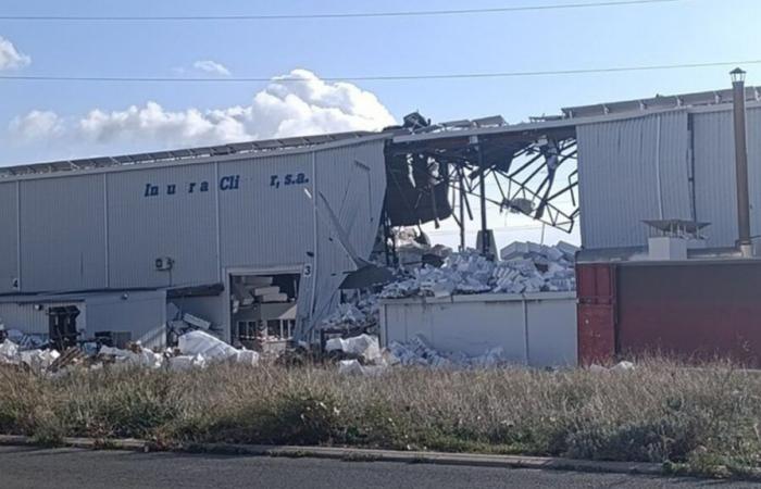 Une grande explosion dans une usine tue trois personnes près d’Alicante, en Espagne : « Une partie du bâtiment s’est effondrée »