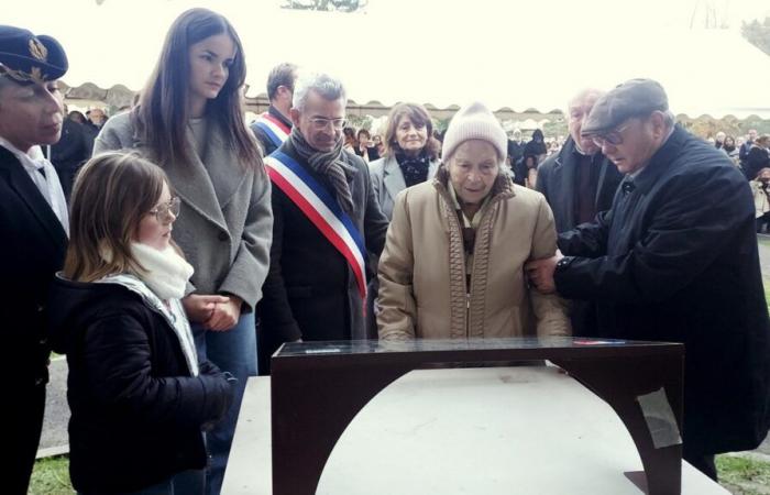 Esvres rend un vibrant hommage aux douze résistants arrêtés par la Gestapo en 1944