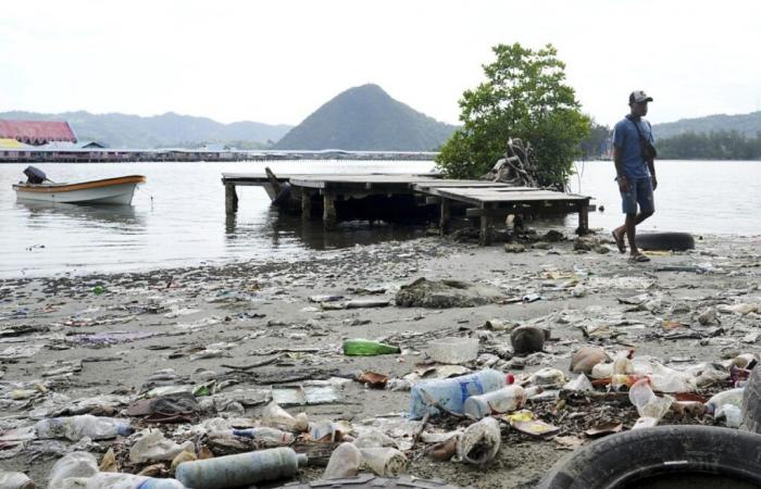 Les négociations sur la pollution plastique sont au point mort à Busan