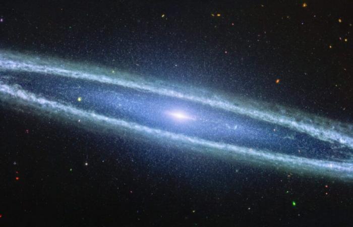 Nouvelle image époustouflante de la galaxie Sombrero capturée par le télescope James Webb