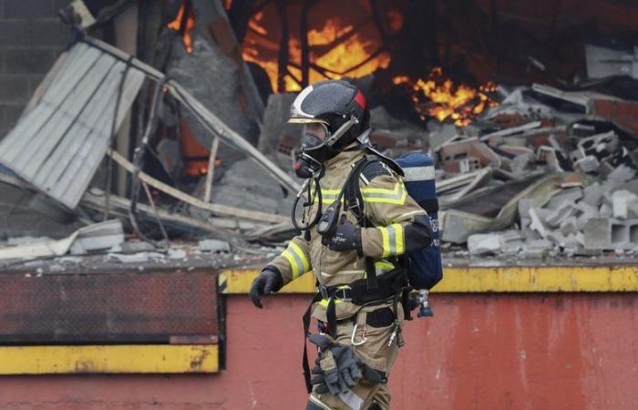 au moins deux morts et huit blessés, dont deux très grièvement