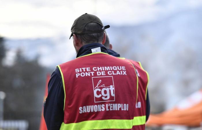 La CGT annonce 286 plans sociaux en préparation et 300 000 emplois menacés