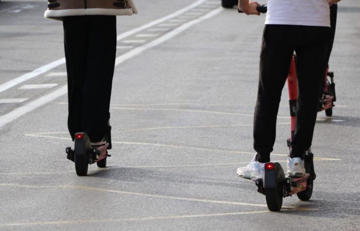 Cette grande ville de l’Aude durcit le ton contre les trottinettes électriques