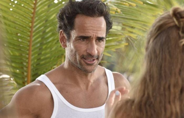 Comment Florent Peyre a abordé son rôle dans « Commandant Saint-Barth » sur TF1