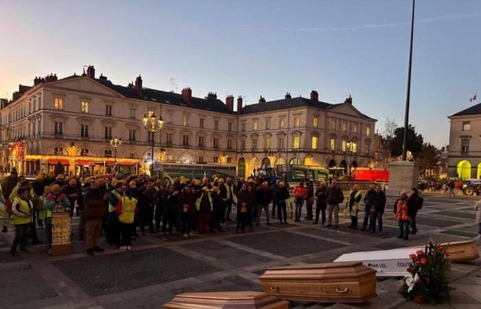 “On n’a rien, ils espèrent qu’on démobilise”