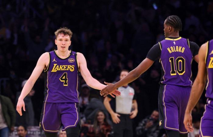 Dalton Knecht des Lakers revient dans la formation de départ contre les Spurs – Daily News