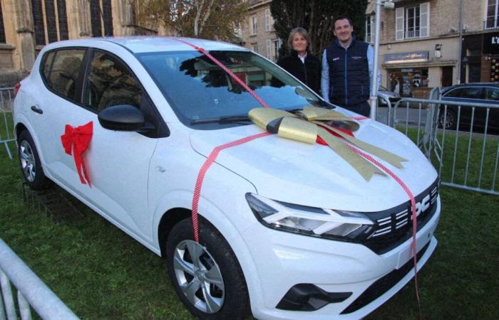 Cette commune du Calvados gagne une voiture et 18 000 euros de chèques cadeaux