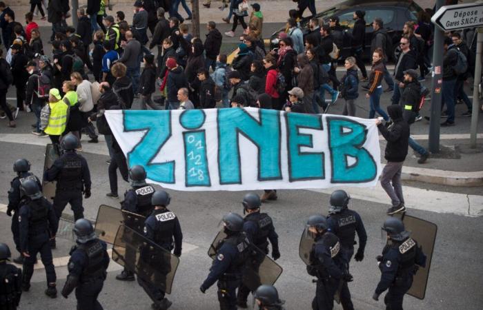 le CRS auteur du tir de gaz lacrymogène mis en examen