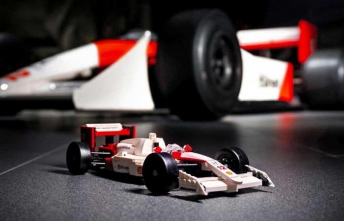 La McLaren F1 d’Ayrton Senna est en grande vente, il est temps de s’offrir le légendaire set Lego