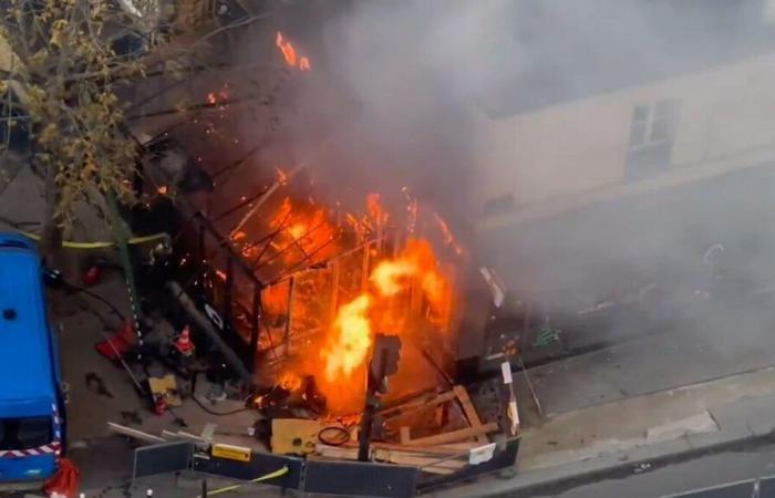 une fuite de gaz provoque un incendie impressionnant, “des flammes jusqu’au deuxième étage”