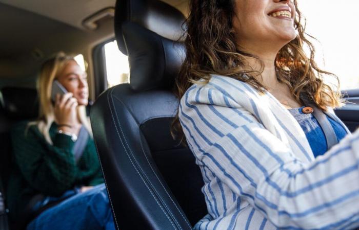 Les Parisiens peuvent désormais commander un trajet avec un chauffeur VTC