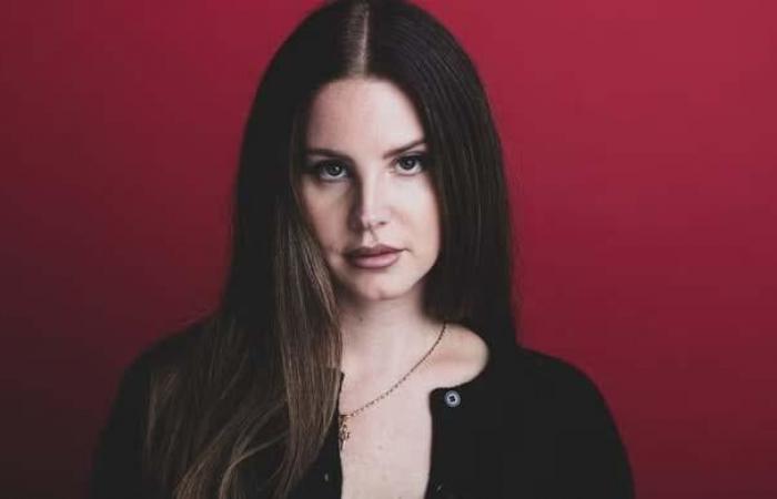 Lana Del Rey suscite l’indignation alors que les prix des tournées au Royaume-Uni atteignent des sommets