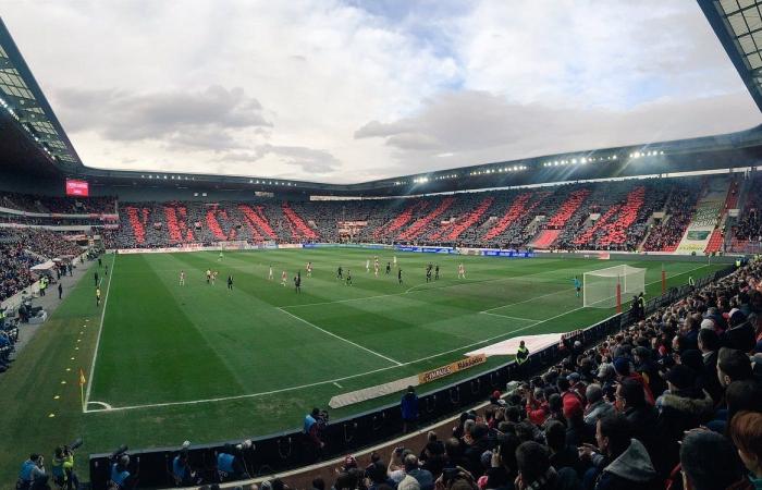 Faits saillants et buts : Slavia Prague 1-2 Fenerbahce en UEFA Europa League | 28 novembre 2024