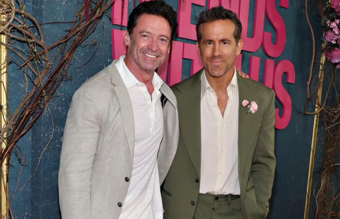 Ryan Reynolds laisse le même message vocal à Hugh Jackman tous les trois jours