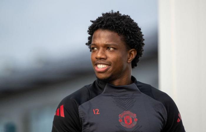 “Le meilleur sentiment de tous les temps” – L’ancien joueur de Manchester United réagit alors que Tyrell Malacia obtient son premier départ depuis 17 mois