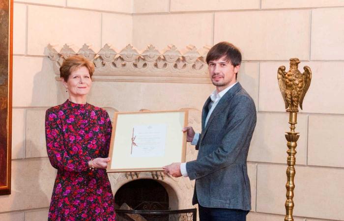 La Princesse Elena rencontre les nouveaux fournisseurs de la Maison Royale de Roumanie