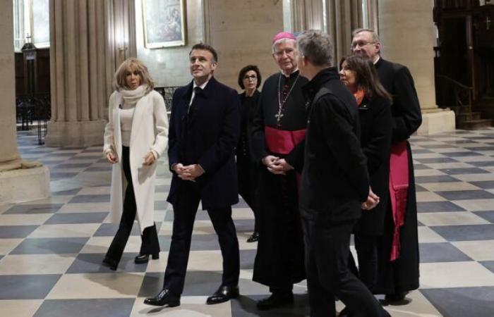 « Vous êtes venu en tenue de montagne, ça vous va » : le total look hivernal blanc de Brigitte Macron à Notre-Dame de Paris fait réagir Rachida Dati : Femme Actuelle Le MAG