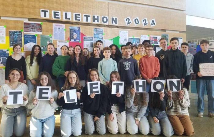 À Saint-Grégoire, ces étudiants expliquent les maladies génétiques à leurs camarades